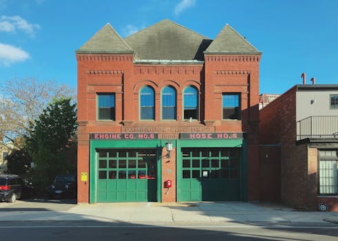 家得宝第四季度业绩超预期，但消费者支出有所收缩 新闻