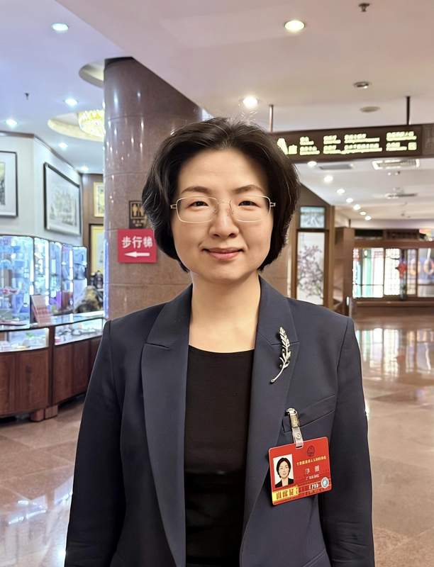  深化创业板改革加速推进；深交所紧锣密鼓准备落地；助力新质生产力高质量发展。 股票财经 深化创业板改革加速推进；深交所紧锣密鼓准备落地；助力新质生产力高质量发展。 股票财经