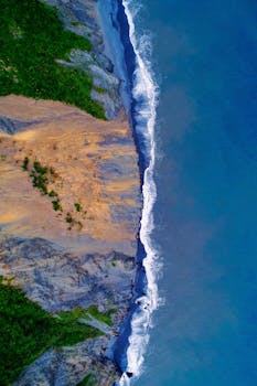  中文在线加速海外短剧布局，战略投入引发盈利考验；网络文学基础稳固，却难掩整体压力。 IT技术