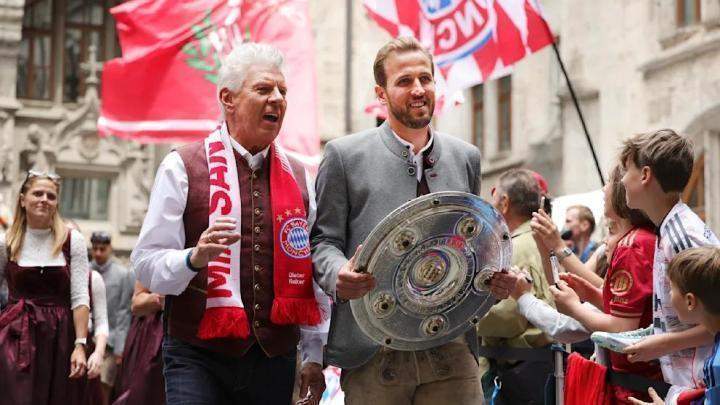  慕尼黑市长赖特辞去拜仁所有职务；报酬争议持续发酵，公众信任成关键。 体育新闻 慕尼黑市长赖特辞去拜仁所有职务；报酬争议持续发酵，公众信任成关键。 体育新闻