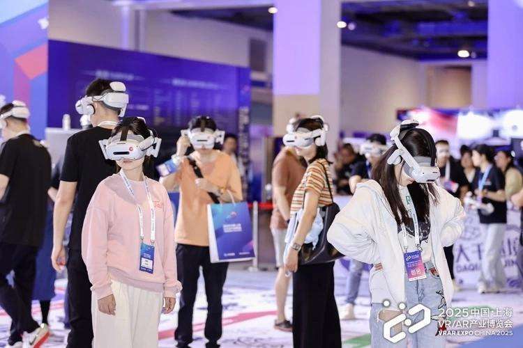  百镜大战蓄势待发；上海XR盛会成关键节点。 IT技术