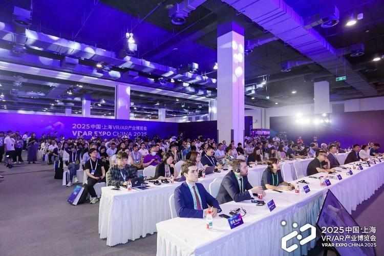  百镜大战蓄势待发；上海XR盛会成关键节点。 IT技术