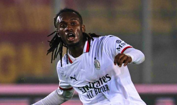  邦多经纪人透露最新计划；今夏返回米兰后将共同探讨职业前景。 体育新闻