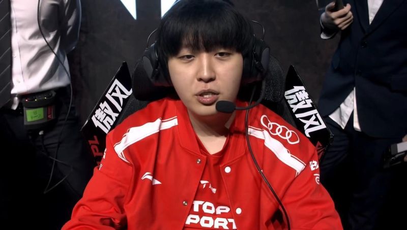  《从巅峰到争议：那个被俱乐部宠坏的年轻人，后来怎么样了？》 体育新闻