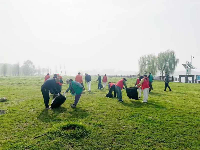  从脏乱差到水清岸绿：东西湖市民亲历水岸整治全记录 新闻